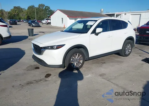 2022 Mazda Cx-5 2.5 S Preferred z USA, uszkodzony, nr VIN JM3KFBCMXN0565064